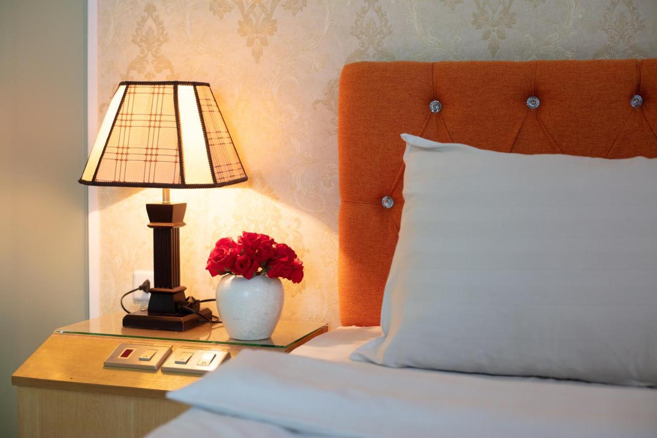 Blau Hotel ハノイ市 エクステリア 写真